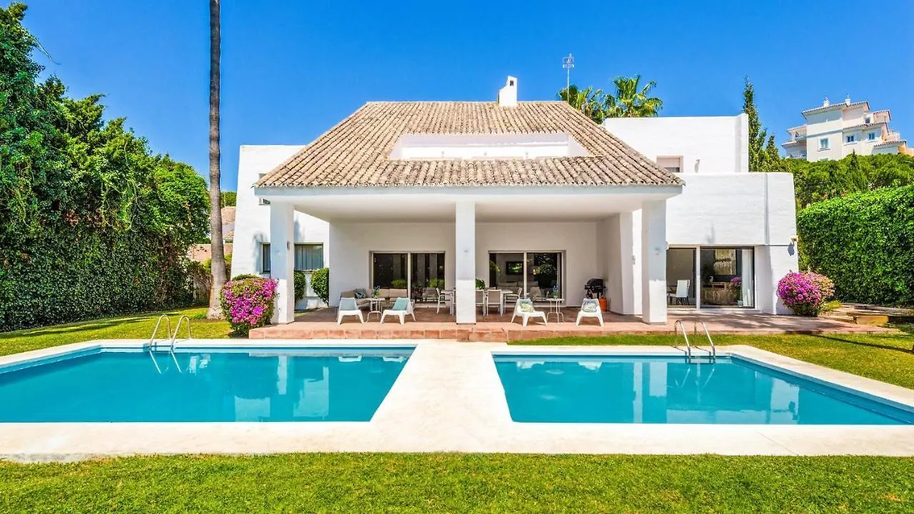 Villa Marina Marbella 0*,